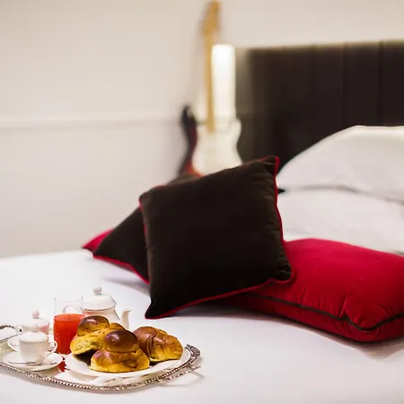 ゲストハウス Nap Luxury Bovio ナポリ