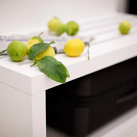 Nap Luxury Bovio ゲストハウス 4*