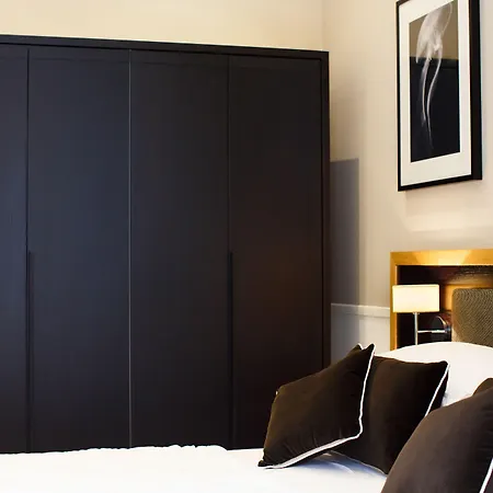 ゲストハウス Nap Luxury Bovio ナポリ